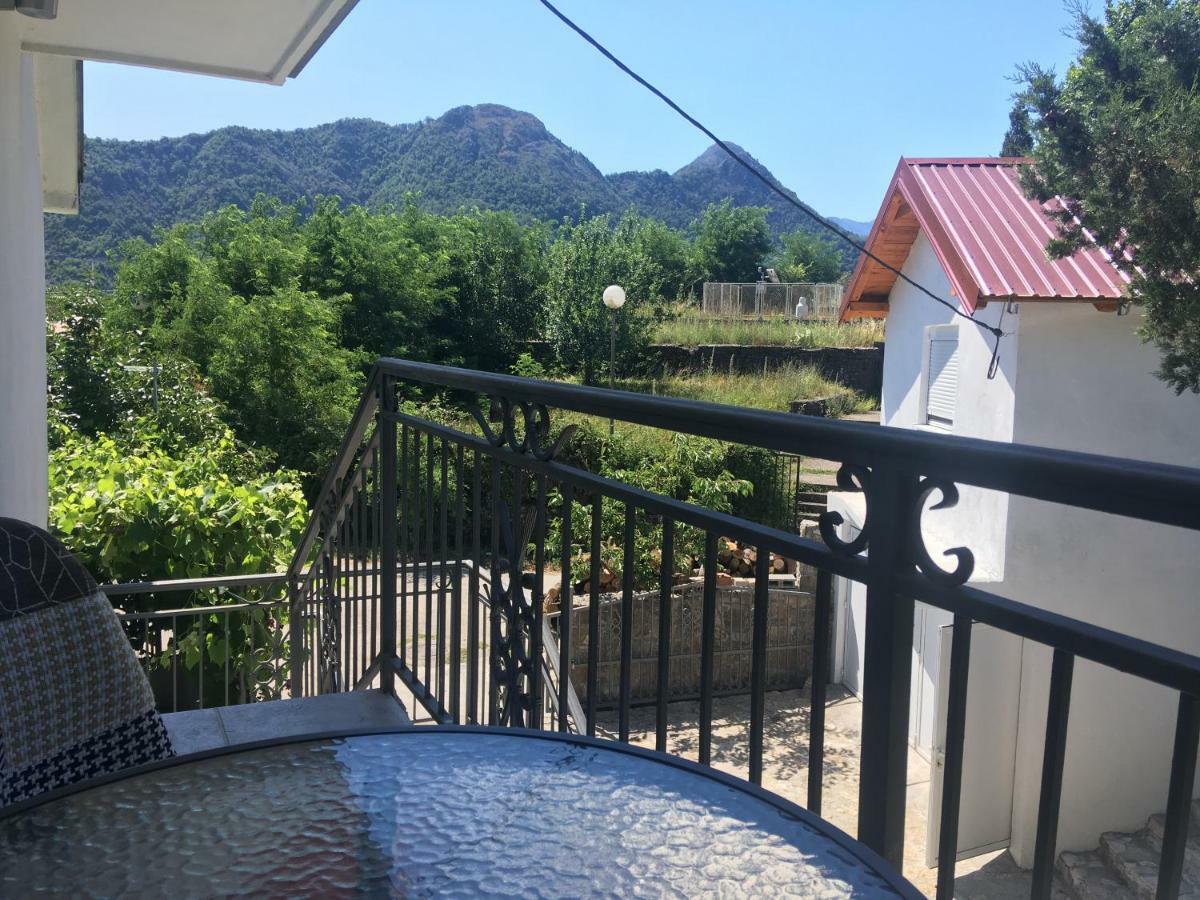 Honey Farm House Вирпазар Екстериор снимка