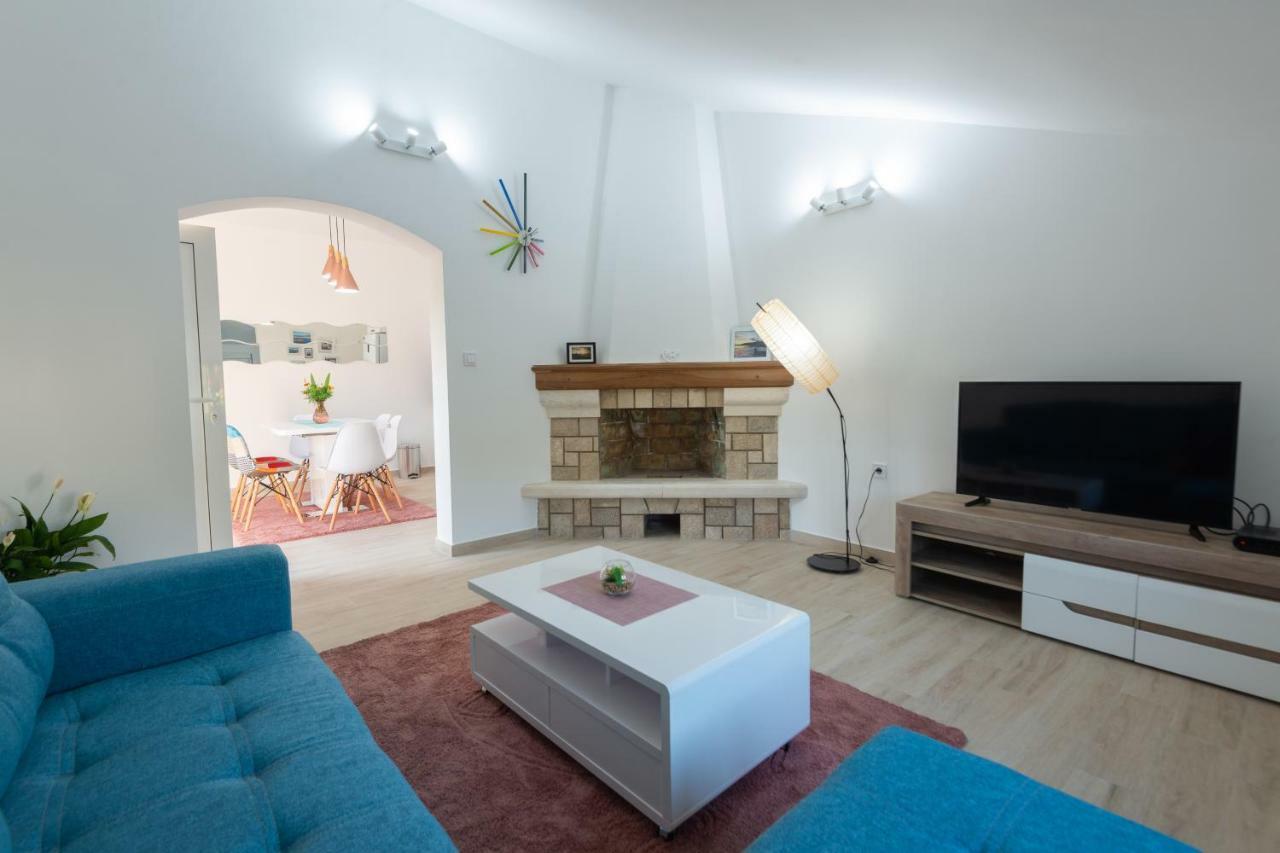 Honey Farm House Вирпазар Екстериор снимка