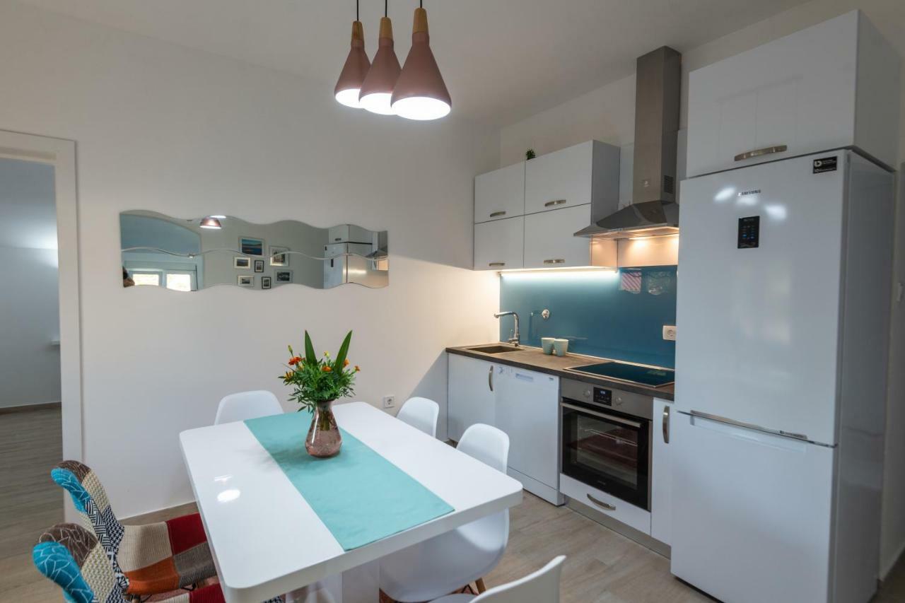 Honey Farm House Вирпазар Екстериор снимка